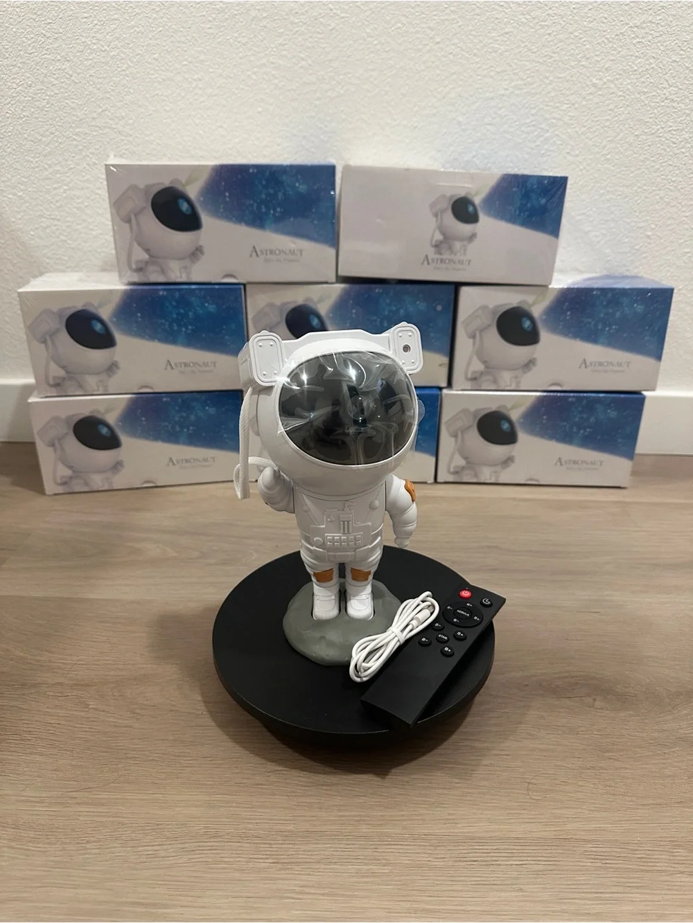 White Astronaut VR/AR Mood Light With Remote